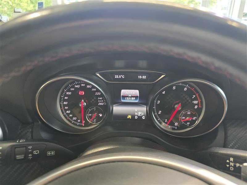 MERCEDES-BENZ A 2016