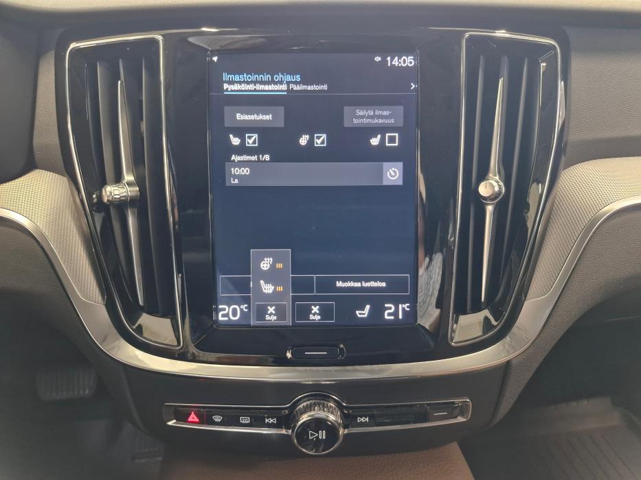 VOLVO V60 2020