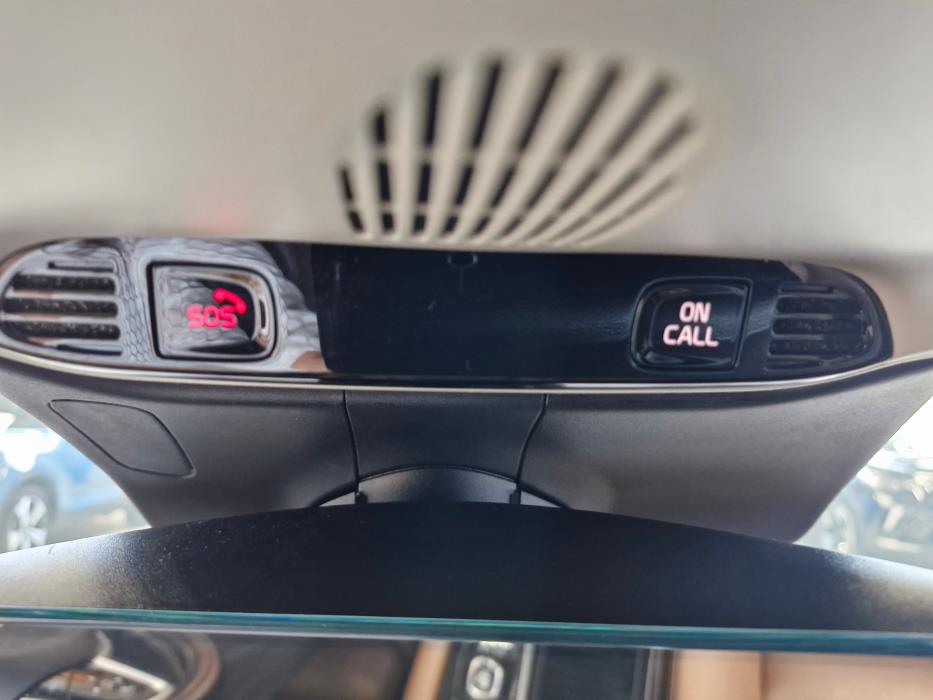 VOLVO V60 2020