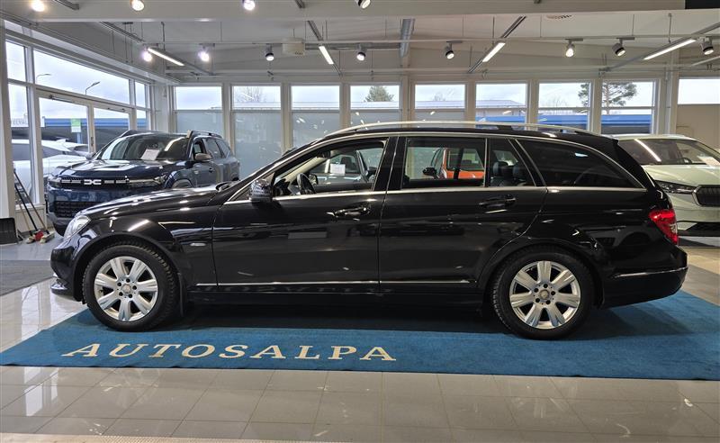 MERCEDES-BENZ C 2011