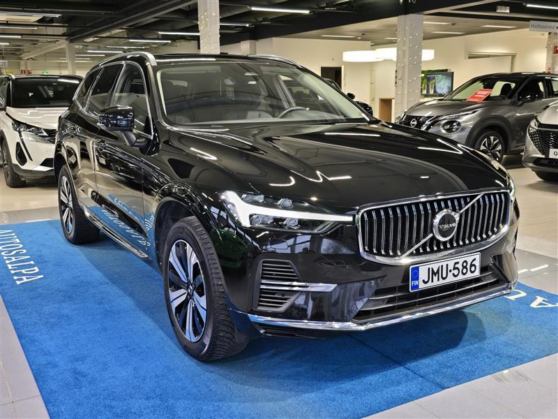 VOLVO XC60 2023