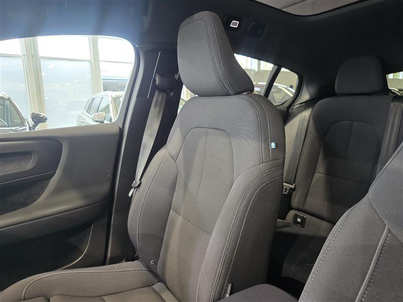 VOLVO C40 2023