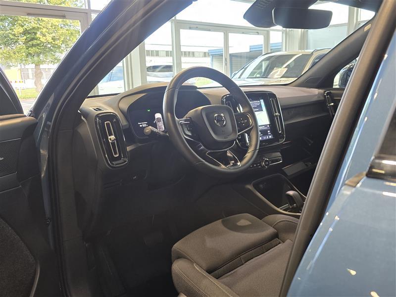 VOLVO C40 2023