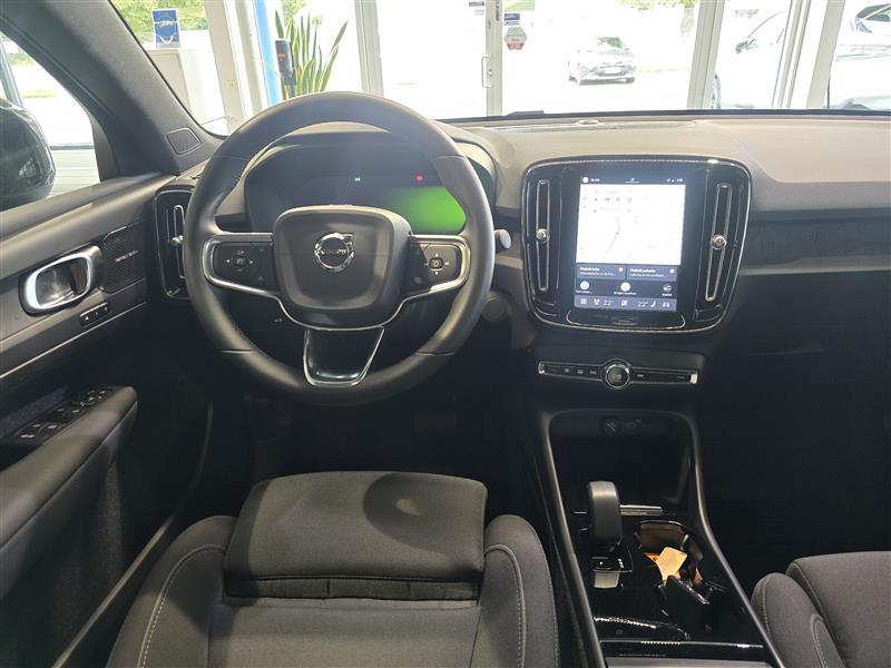 VOLVO C40 2023