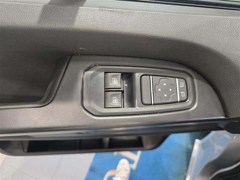 RENAULT Trafic 2025