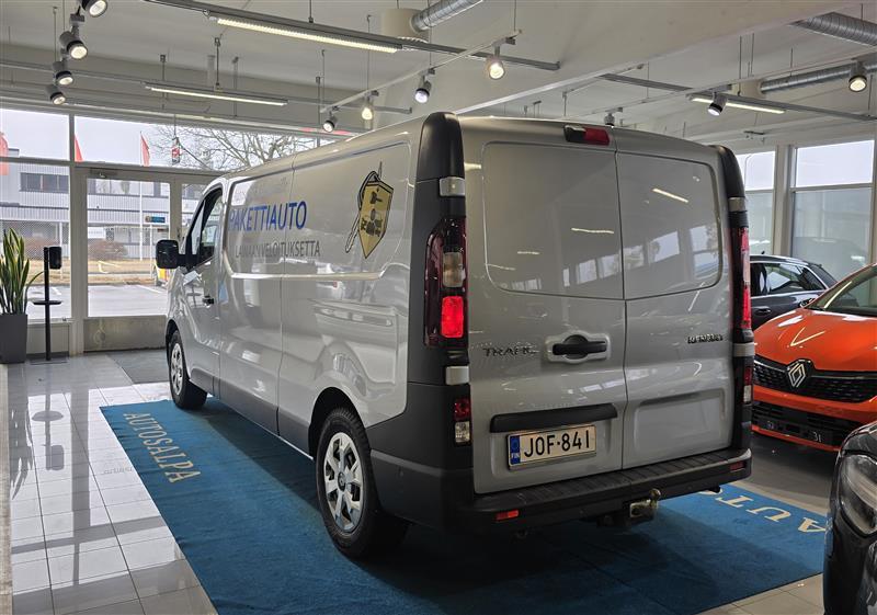 RENAULT Trafic 2025