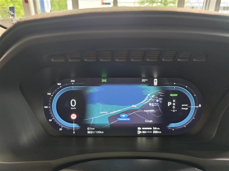 VOLVO XC90 2023