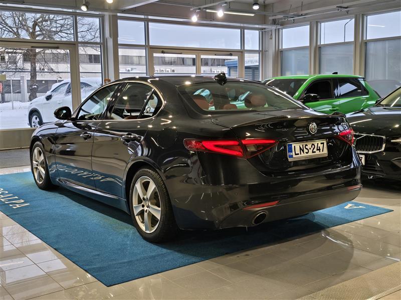 ALFA ROMEO Giulia 2017