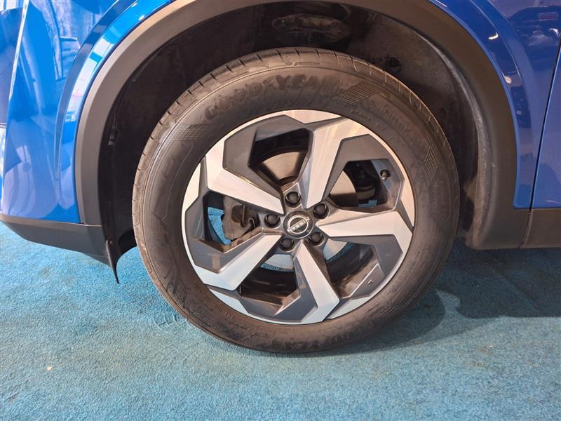 NISSAN Qashqai 2023