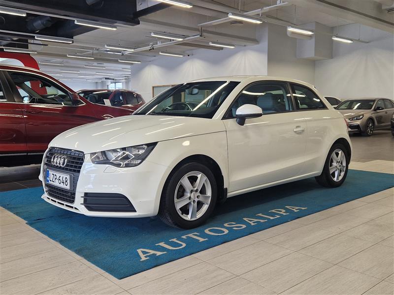 AUDI A1 2011