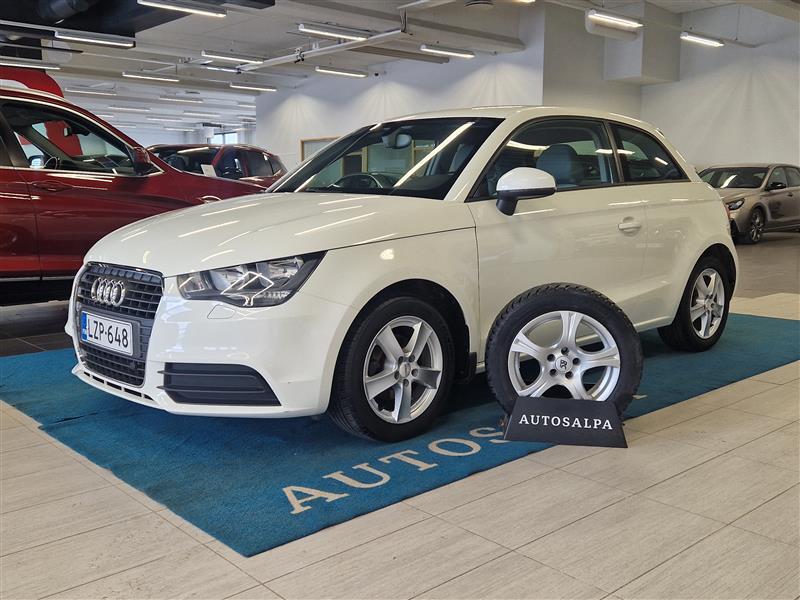 AUDI A1 2011