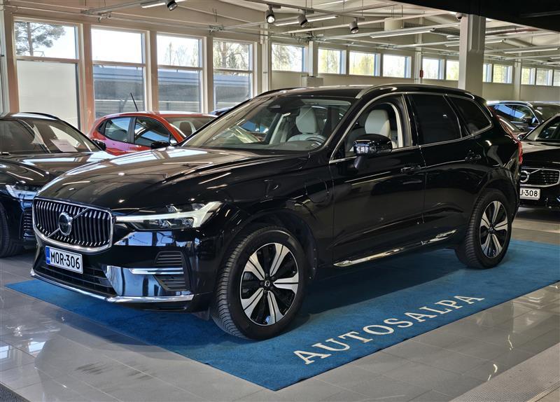 VOLVO XC60 2023