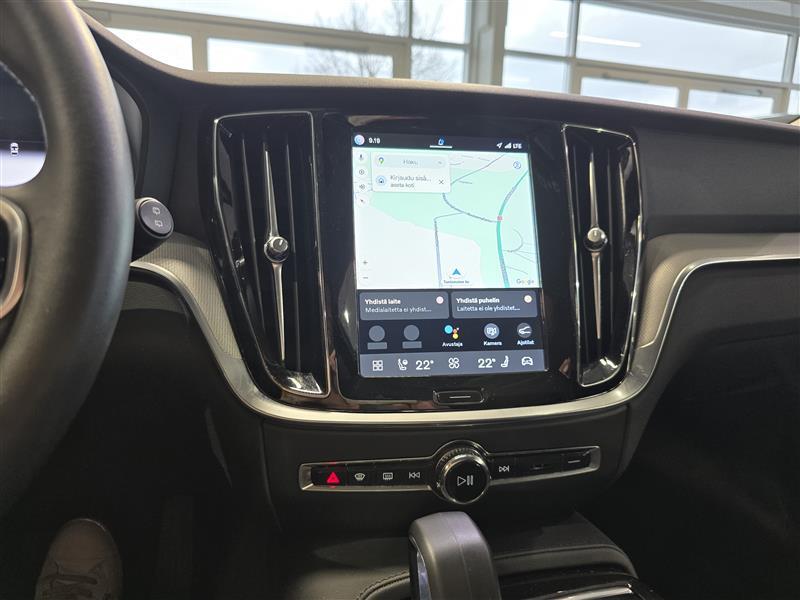 VOLVO V60 2023