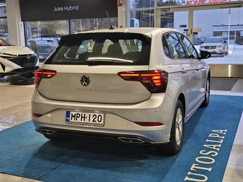 VOLKSWAGEN Polo 2023