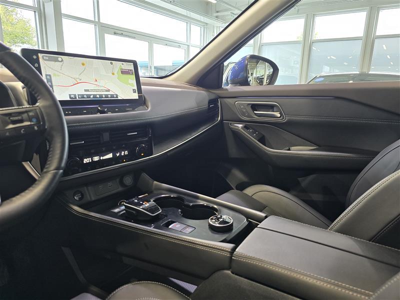 NISSAN X-Trail 2023