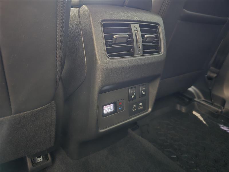 NISSAN X-Trail 2023