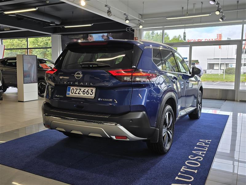 NISSAN X-Trail 2023