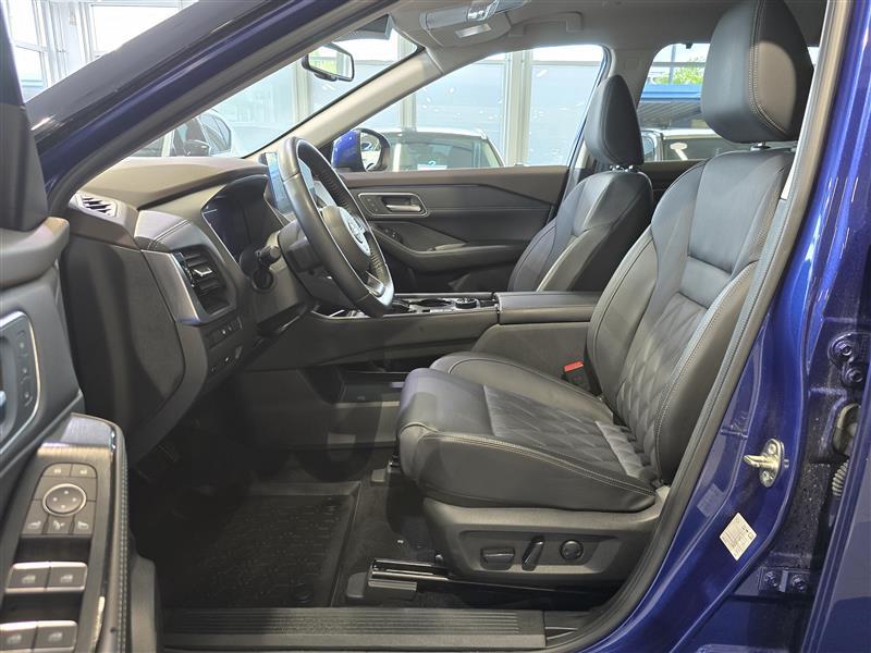 NISSAN X-Trail 2023