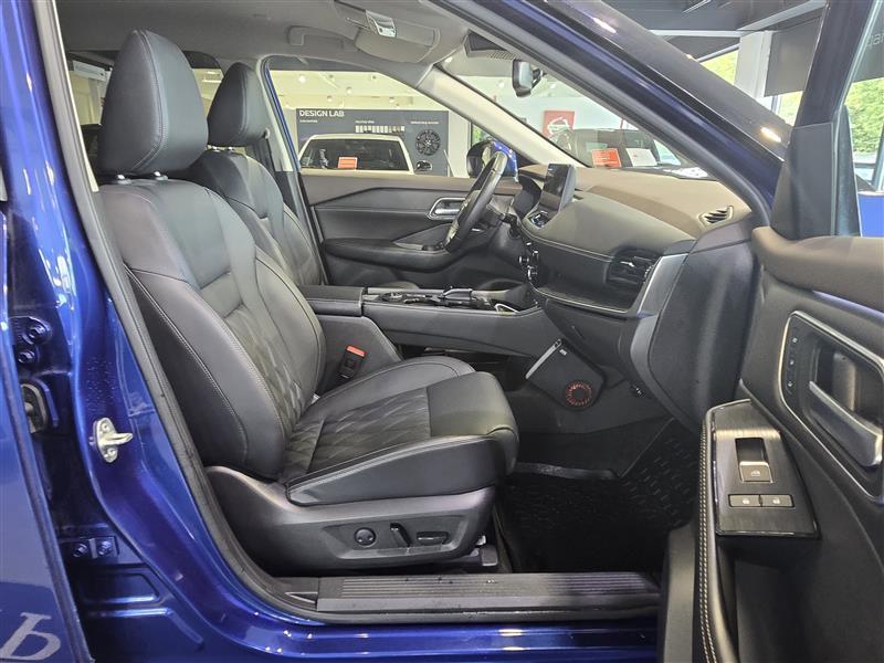 NISSAN X-Trail 2023