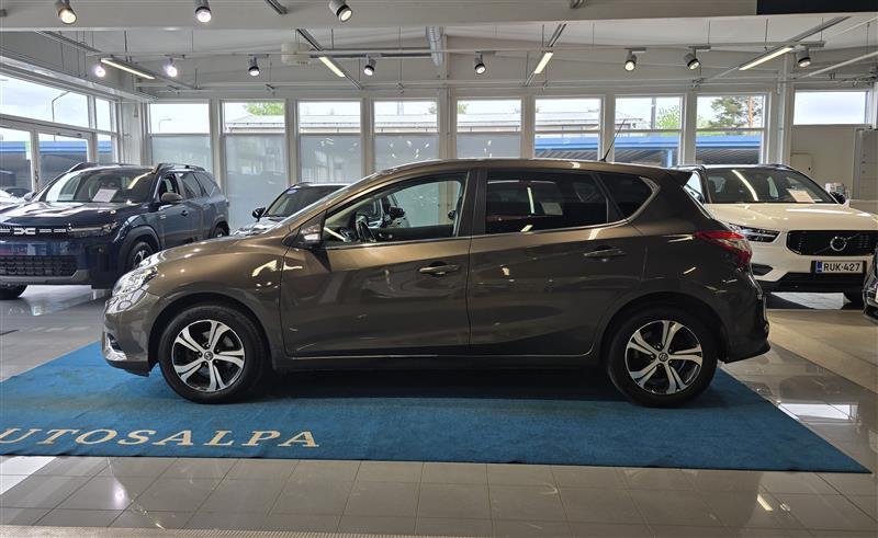 NISSAN Pulsar 2015