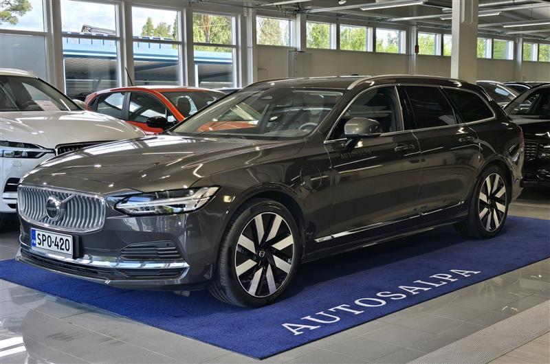 VOLVO V90 2024