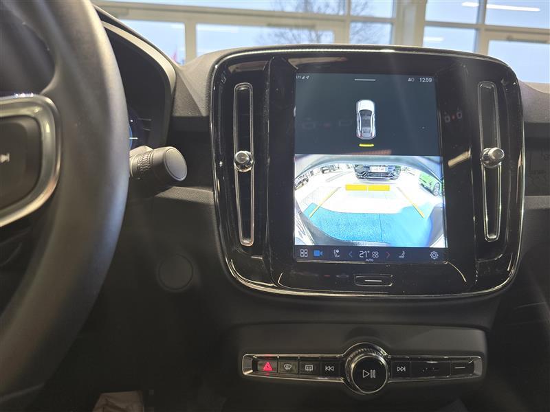 VOLVO C40 2024