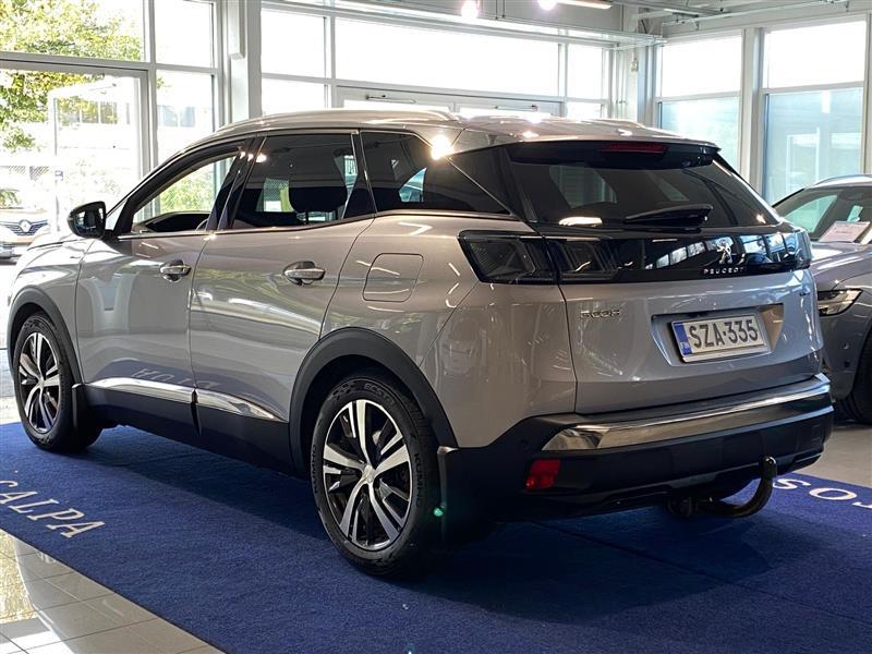 PEUGEOT 3008 2021