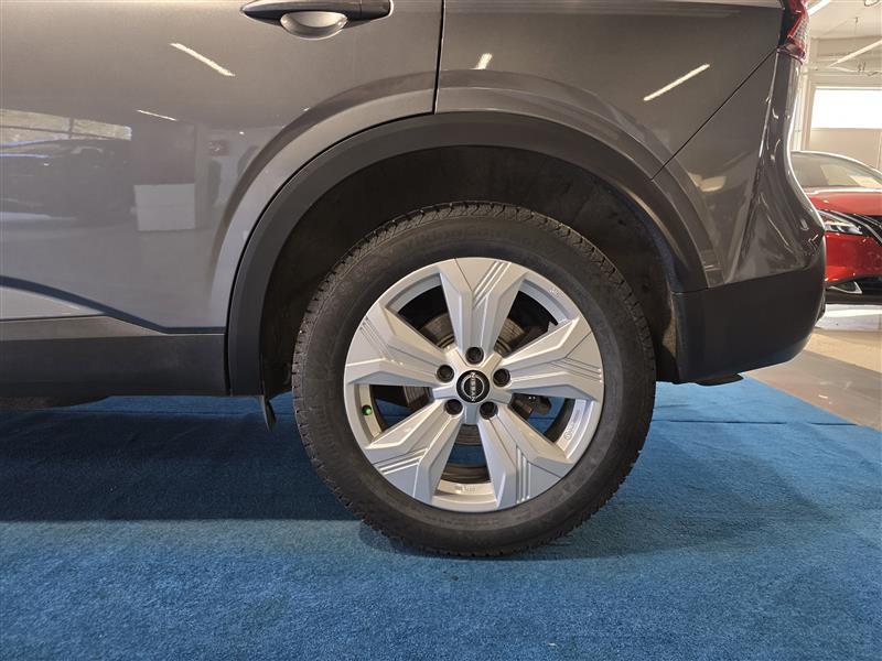 NISSAN Qashqai 2024