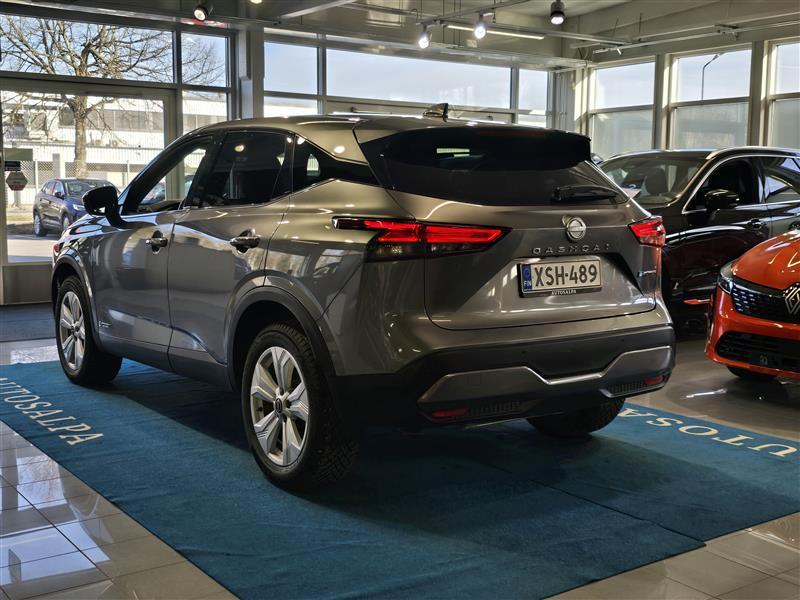 NISSAN Qashqai 2024