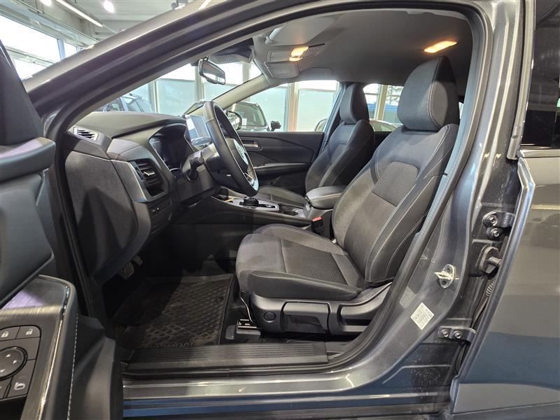 NISSAN Qashqai 2024