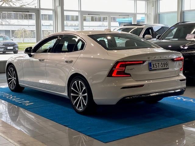 VOLVO S60 2024