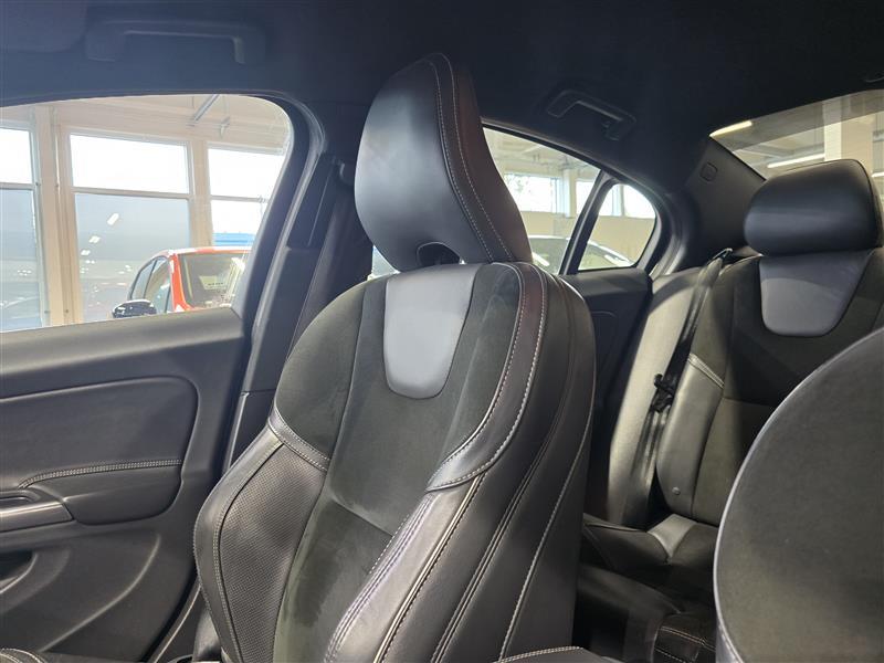 VOLVO S60 2017