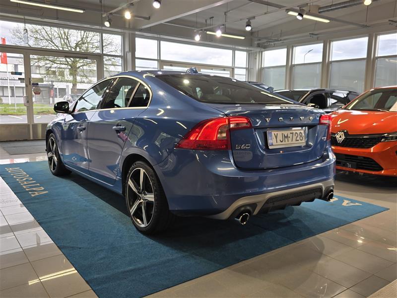 VOLVO S60 2017