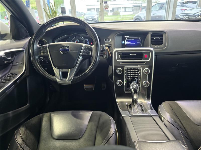 VOLVO S60 2017