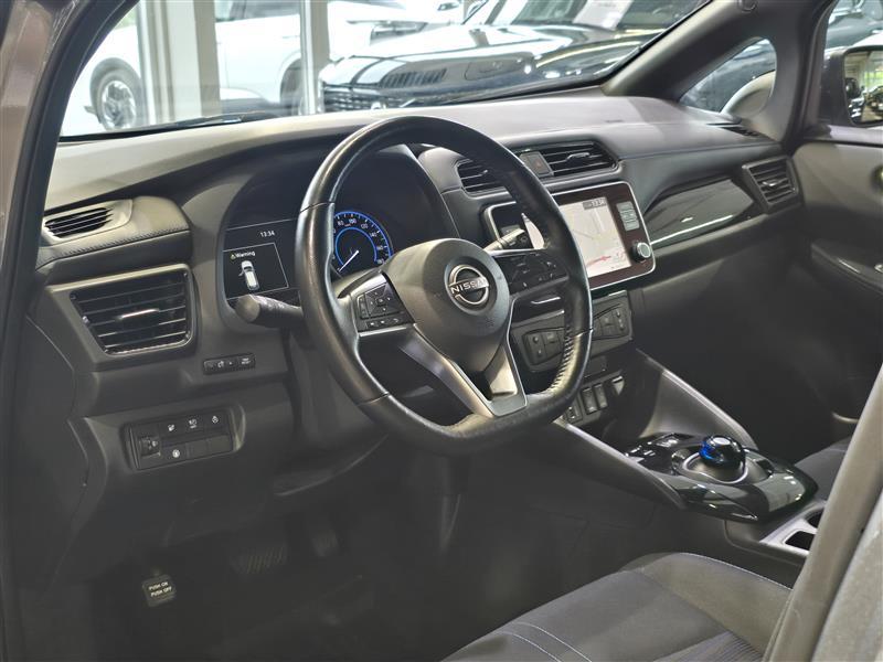 NISSAN Leaf 2022