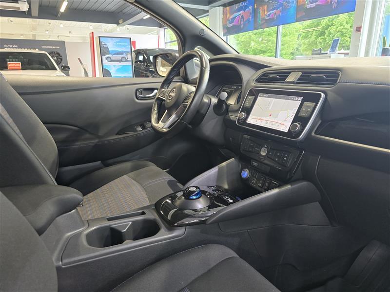 NISSAN Leaf 2022