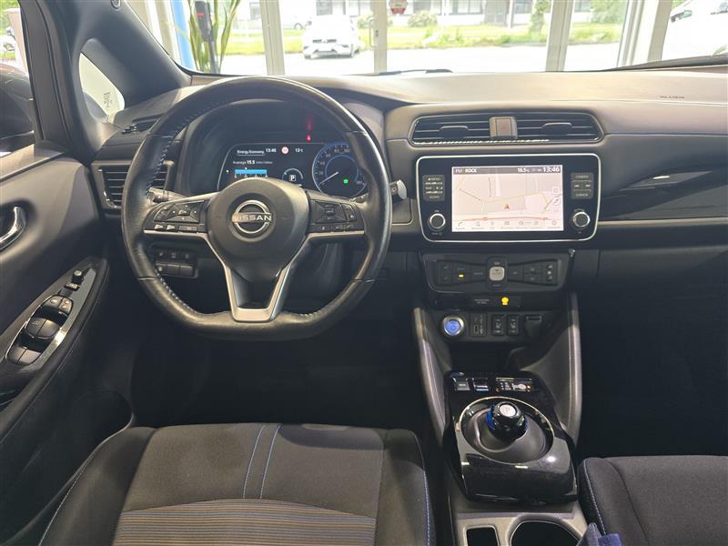 NISSAN Leaf 2022
