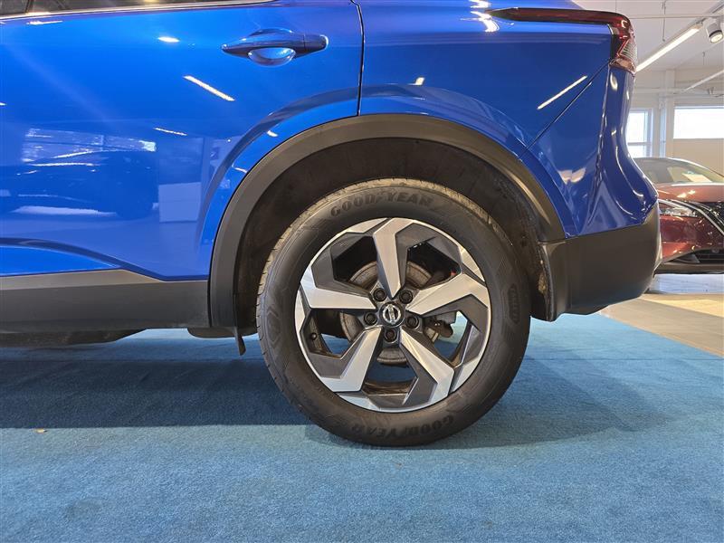 NISSAN Qashqai 2022