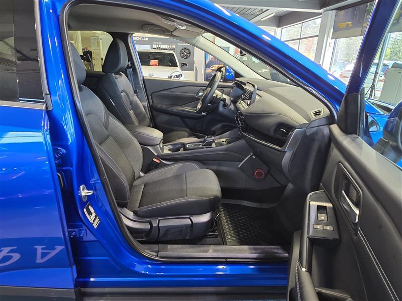 NISSAN Qashqai 2022