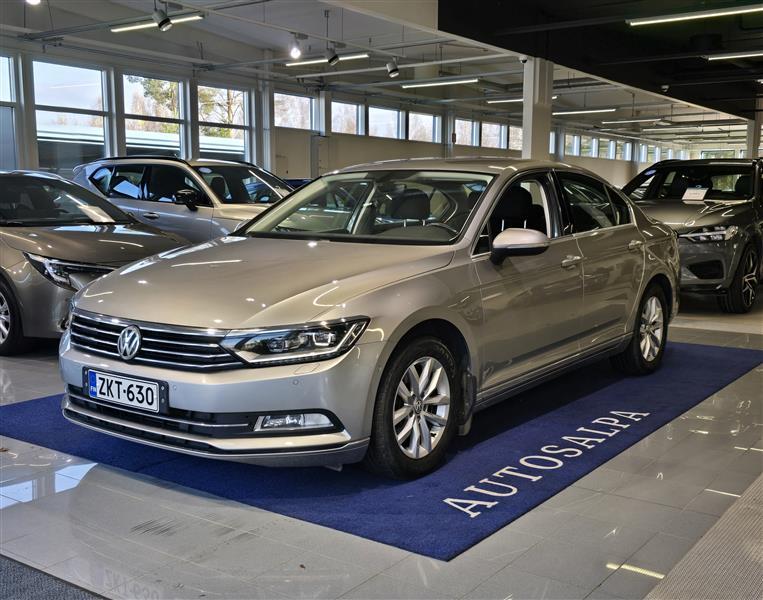 VOLKSWAGEN Passat 2016