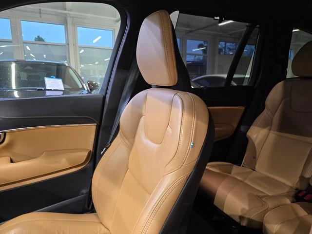 VOLVO XC90 2022