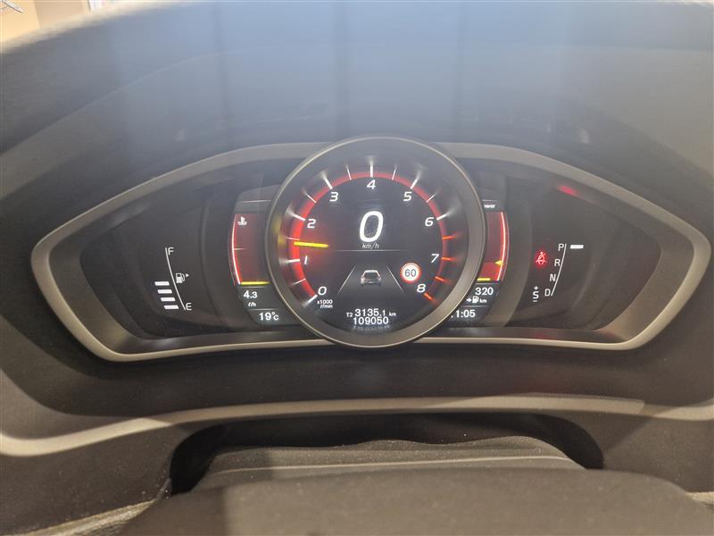 VOLVO V40 Cross Country 2017