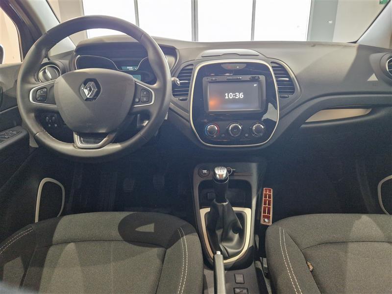 RENAULT Captur 2019