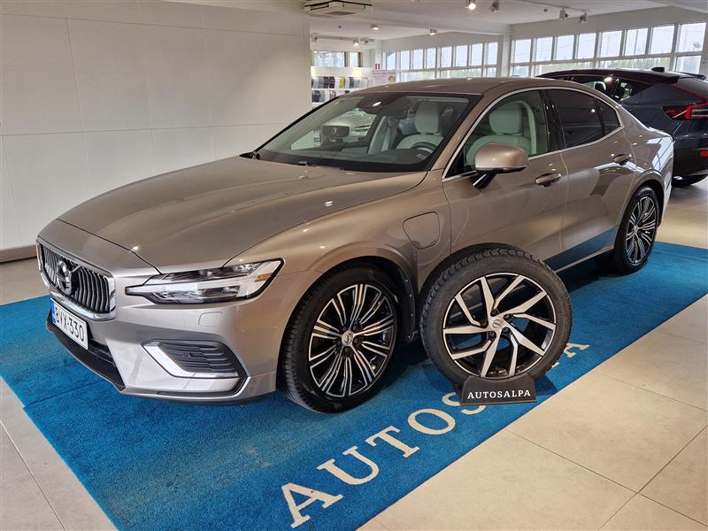 VOLVO S60 2020