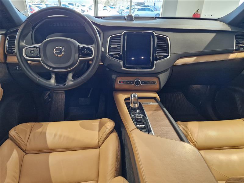 VOLVO XC90 2019