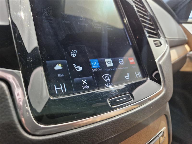 VOLVO XC90 2019