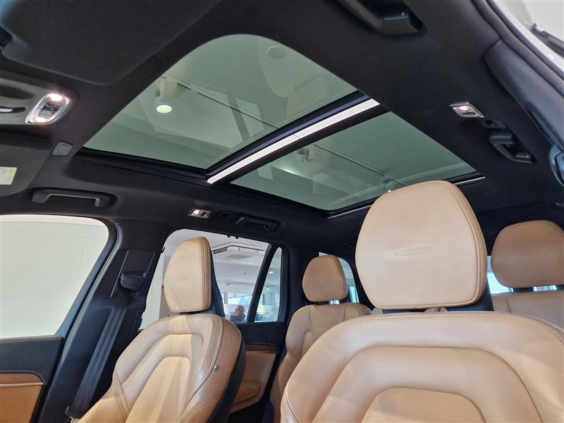 VOLVO XC90 2019