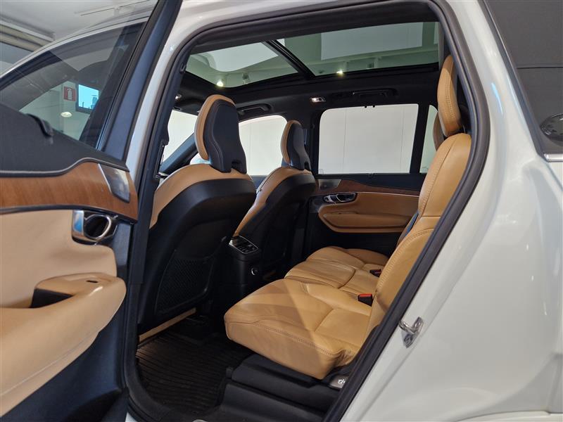 VOLVO XC90 2019