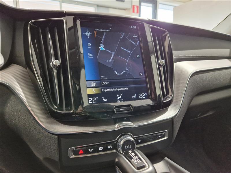 VOLVO XC60 2019