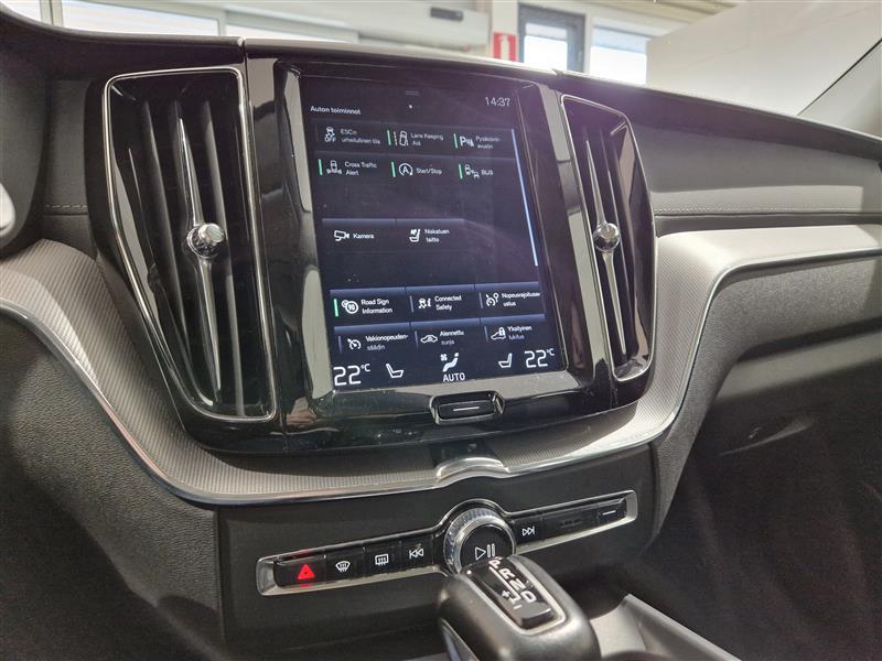 VOLVO XC60 2019